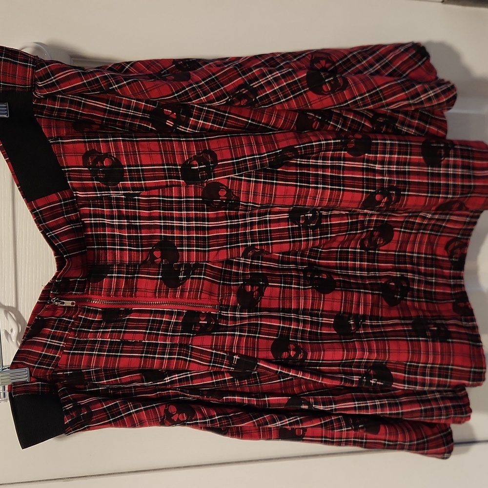 Torrid Red Plaid Black Skull Twill Skater Punk Goth Skirt - Picture 4 of 6